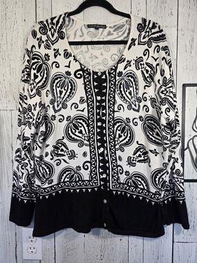 Pierri New York Black & Ivory Embellished Paisley Cardigan Size 1X